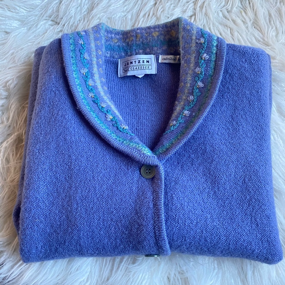 Jantzen 100% Wool Hand Embroidered Shawl Cardigan, Color Periwinkle, Size L - Picture 11 of 11